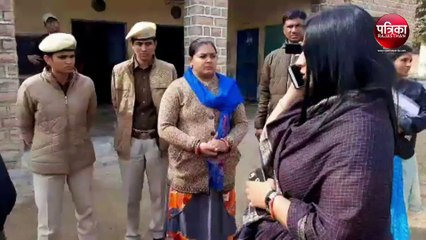 VIDEO : डरते हुए बालिका बोली, हाथ-पैर पर लकड़ी से मारा