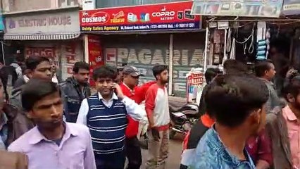 सोमवार शाम को हुआ था विवाद