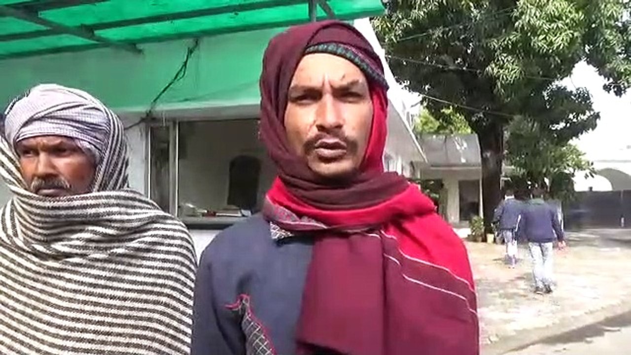 VIDEO: थानाध्यक्ष ने बहाने से युवक को बुलाया और लाॅकअप में डालकर दी थर्ड डिग्री