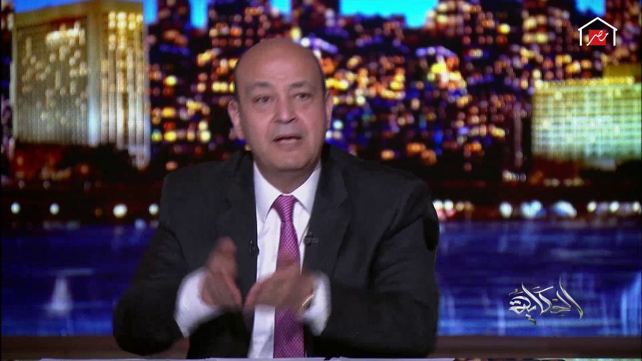 عمرو أديب يطالب البنوك: أنتوا على قلبكوا فلوس قد كده.. اشتروا للعملاء كمامات ووزعوها عليهم قبل ما يدخلوا