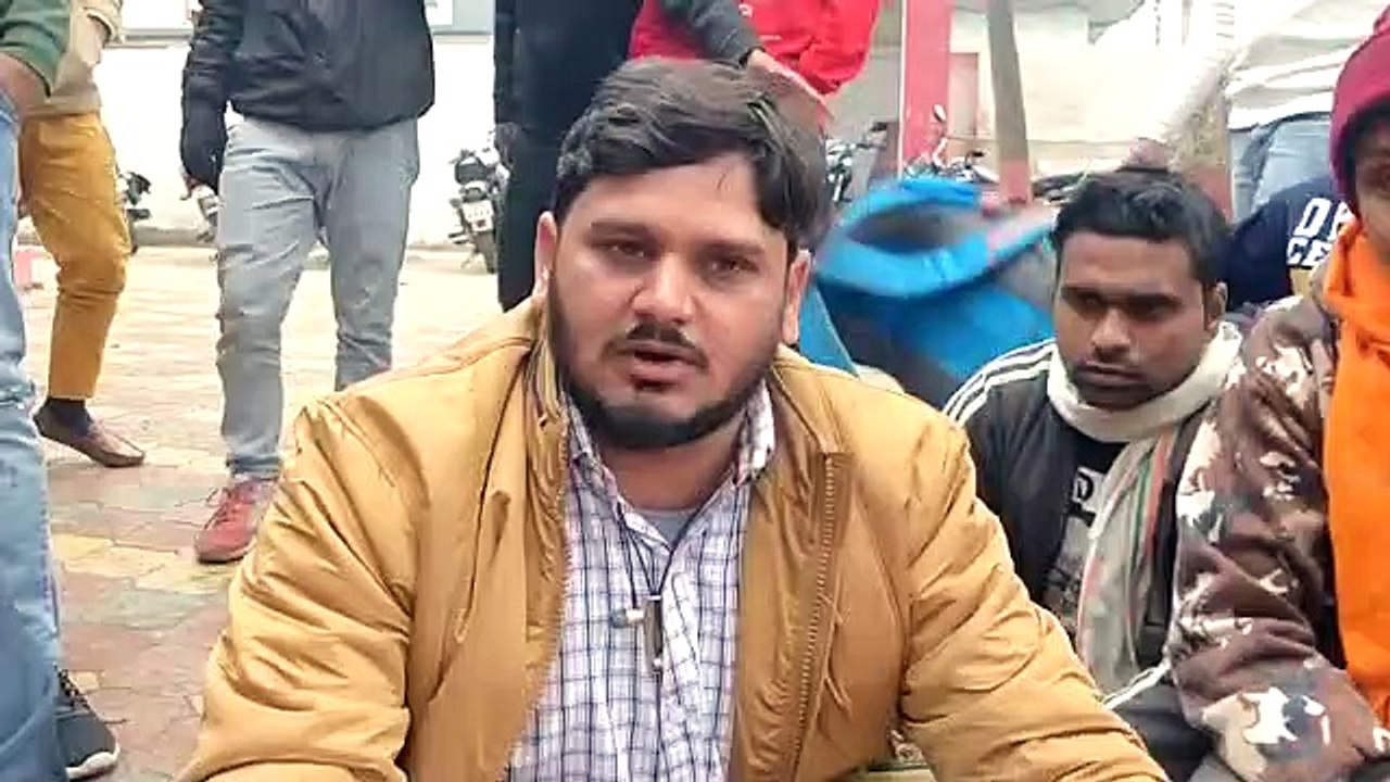 पाकिस्तान जिंदाबाद के नारे लगाने वाले पर कमजोर धारा लगाने का आरोप, पुलिस के खिलाफ थाने में दिया