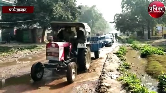 आलू मंडी मार्ग पर भरा नाले का गंदा पानी लोगों के लिए बना मुसीबत