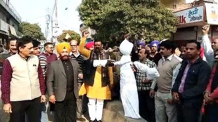 ननकाना साहिब पर हमले के विरोध को लेकर देवबंद फूटा लोगों का आक्रोश, देखें वीडियो