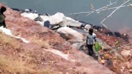 poor are getting black in coal: कोयले में काली हो रही गरीबों की जिंदगी,देखें वीडियो