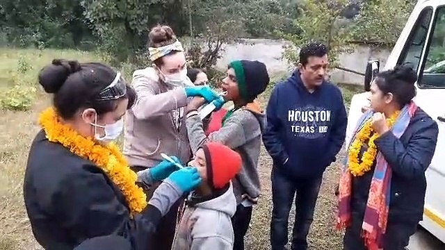 Seven foreign doctors arrived in Shahdol, examined tribal children, th