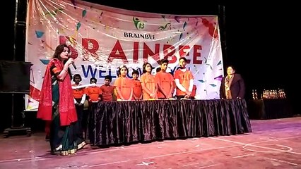स्कैटिंग और गाने सुनते हुए चुटकियों में दिए सवालों के जवाब