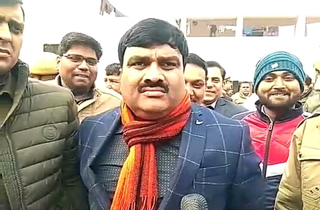 जुमे की नमाज को देखते हुए इन जिलों में बंद हुआ इंटरनेट, जानिए कब होगा चालू