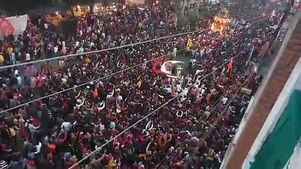 सुबह ४.३० बजे निकला बाबा रणजीत का कारवां, पांच किलोमीटर तक सिर्फ भक्त ही भक्त