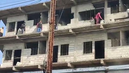 भूमाफिया और बदमाशों पर प्रशासन की कार्रवाई जारी... - देखें वीडियो