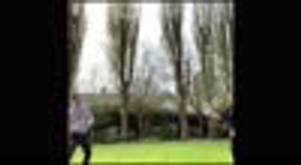 Fans take on Andy Murray's 100 volley challenge