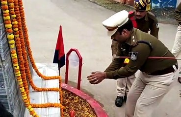 विजय दिवस पर शहीदों को दी श्रद्धांजलि, देखें वीडियो में