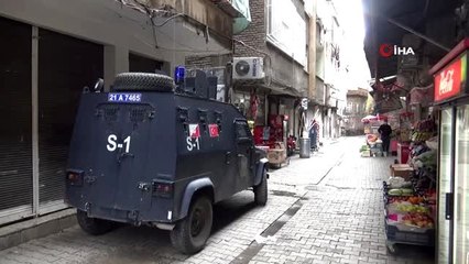 Diyarbakır'da apartman karantinaya alındı