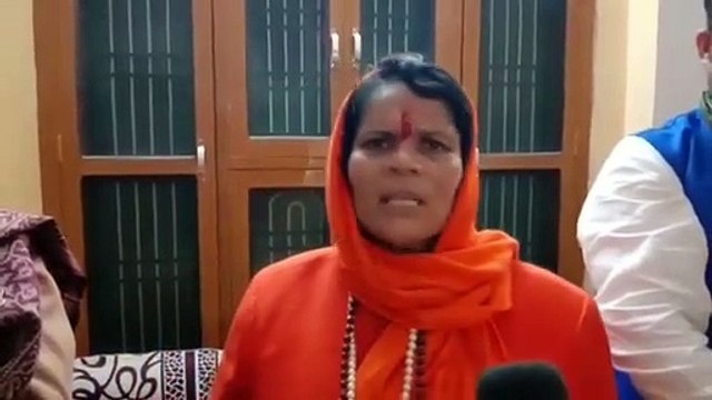 साध्वी प्राची का विवादित बयान, नेहरू को बताया महात्मा गांधी की हत्या के षडयंत्र में शामिल