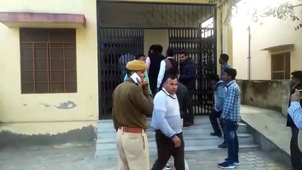 VIDEO: पिकनिक पर घूमने गए दो छात्र नहर में डूबे, मौत