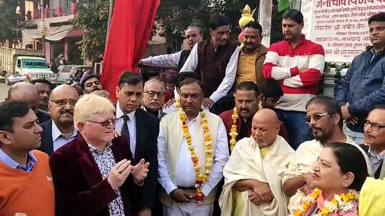 मंगलपाठ के संग हुआ 15 फीट ऊंचे जैनाचार्य विजय बल्लभ चौक का लोकार्पण