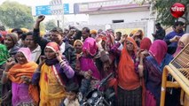 Protest : परिसीमन को लेकर ग्रामीणों ने किया विरोध प्रदर्शन.......... देखिए वीडियो