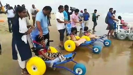 World disability day : Divyangs visited Marina Beach