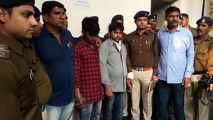 अंतरराज्यीय चोर पुलिस से हुई मुठभेड़ में पकड़ाए