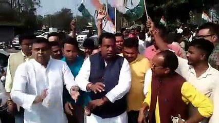 बापू हम शर्मिंदा है, तेरे खातिर जिन्दा है - देखें वीडियो