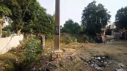 Power pole is desperate to leave the ground, know why?