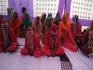 सम्मेलन में निकाह कबूल कर थामा दूजे का हाथ