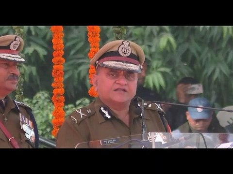 Moradabad: पासिंग आउट परेड में CM Yogi Adityanath के सामने ही गूंजा इस सपा सांसद का नाम