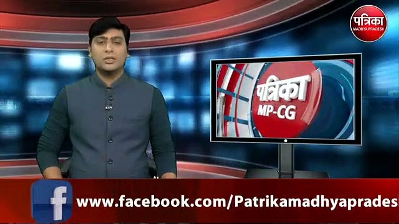 कमलनाथ के मंत्री का सफाई अभियान जारी, स्कूल का बथरूम इस तरह किया साफ