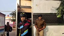 IPS अधिकारी पर्यटक बनकर पहुंच गए रेलवे स्टेशन