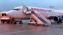 VAN KKTC'den gelen 189 kişiyi taşıyan uçak, Van Ferit Melen Havalimanına iniş yaptı - 2