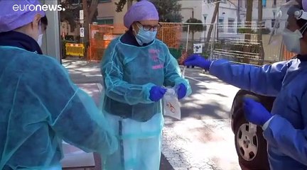 Coronavirus : un couple d'Italiens raconte la venue de leur enfant en pleine pandémie