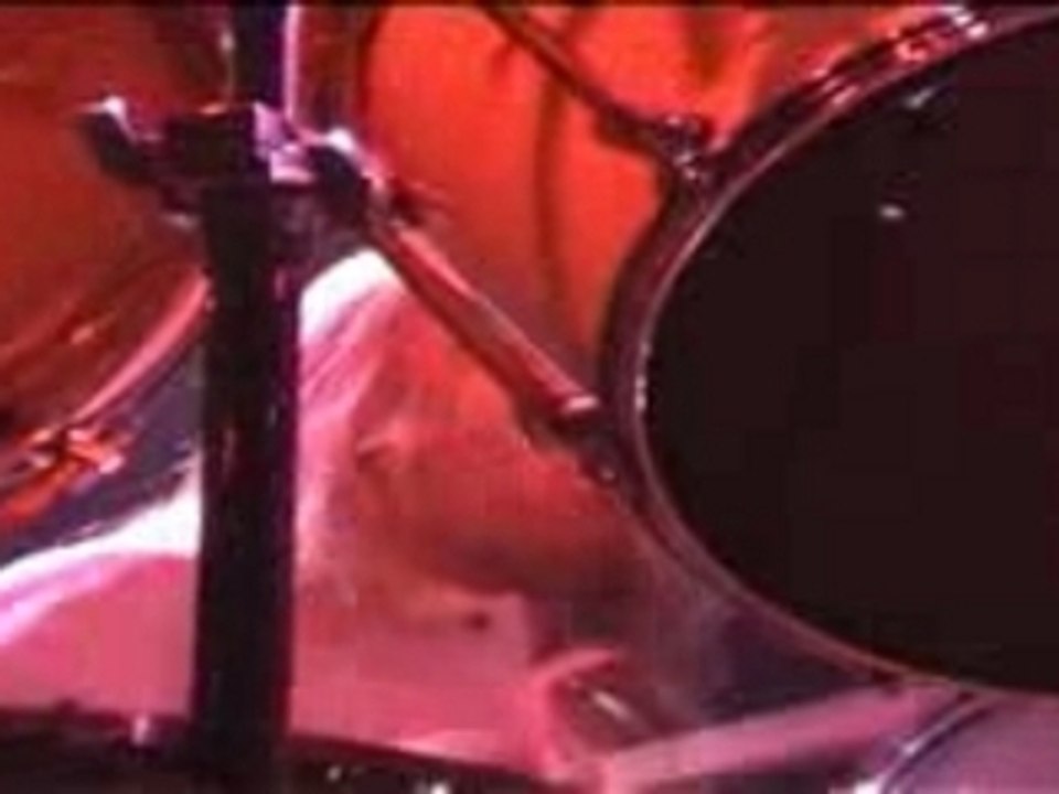 Iron Maiden - Nicko McBrain (Drum Solo)