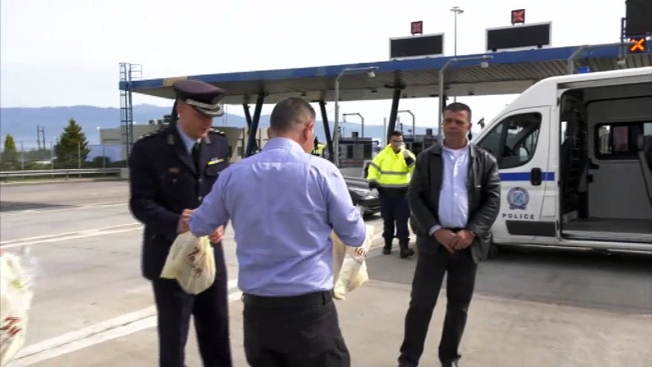 Πάσχα στο καθήκον. Μακριά από τις οικογένειες τ...