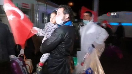 KKTC'den getirilen 189 Türk vatandaşı yurda yerleştirildi
