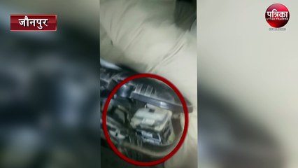 two police employee thives video viral