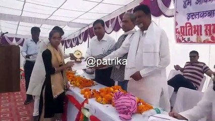 विधायक हरीश मीणा ने प्रतिभाओं का किया सम्मान