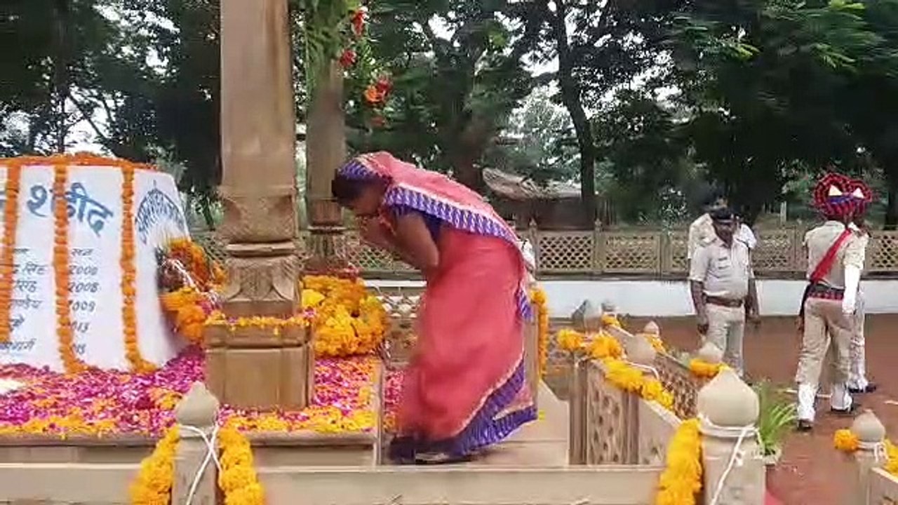 Tribute paid on Police Memorial Day