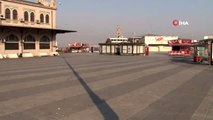 Sokağa çıkma yasağı nedeniyle Kadıköy Meydanı boş kaldı