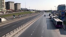 İstanbul'da sokağa çıkma yasağına uyuluyor (2)