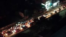 दुर्गानर्सरी रोड पर जाम, वाहनों की कतारें लगी