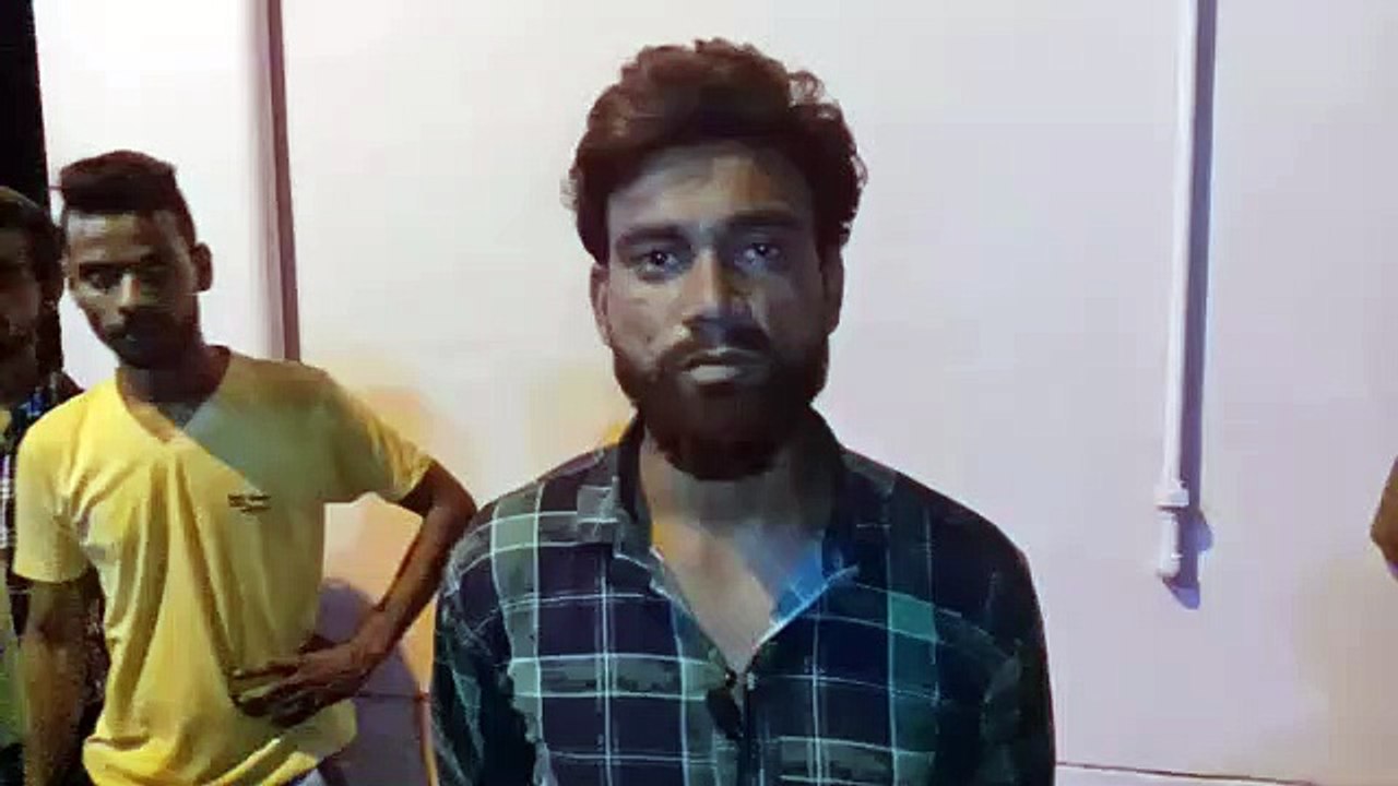 VIDEO: दूसरे समुदाय की युवती से छेड़छाड़ का आरो...
