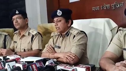 हीरा नगर पुलिस ने कार चोर गिरोह को पकड़ा। इंदौर से कार चुराकर गुजरात में बेच देते।