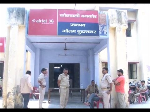 फैक्ट्री क्षेत्र में गाड़ियों में घुमते हुए एेसा काम करते थे ये बदमाश