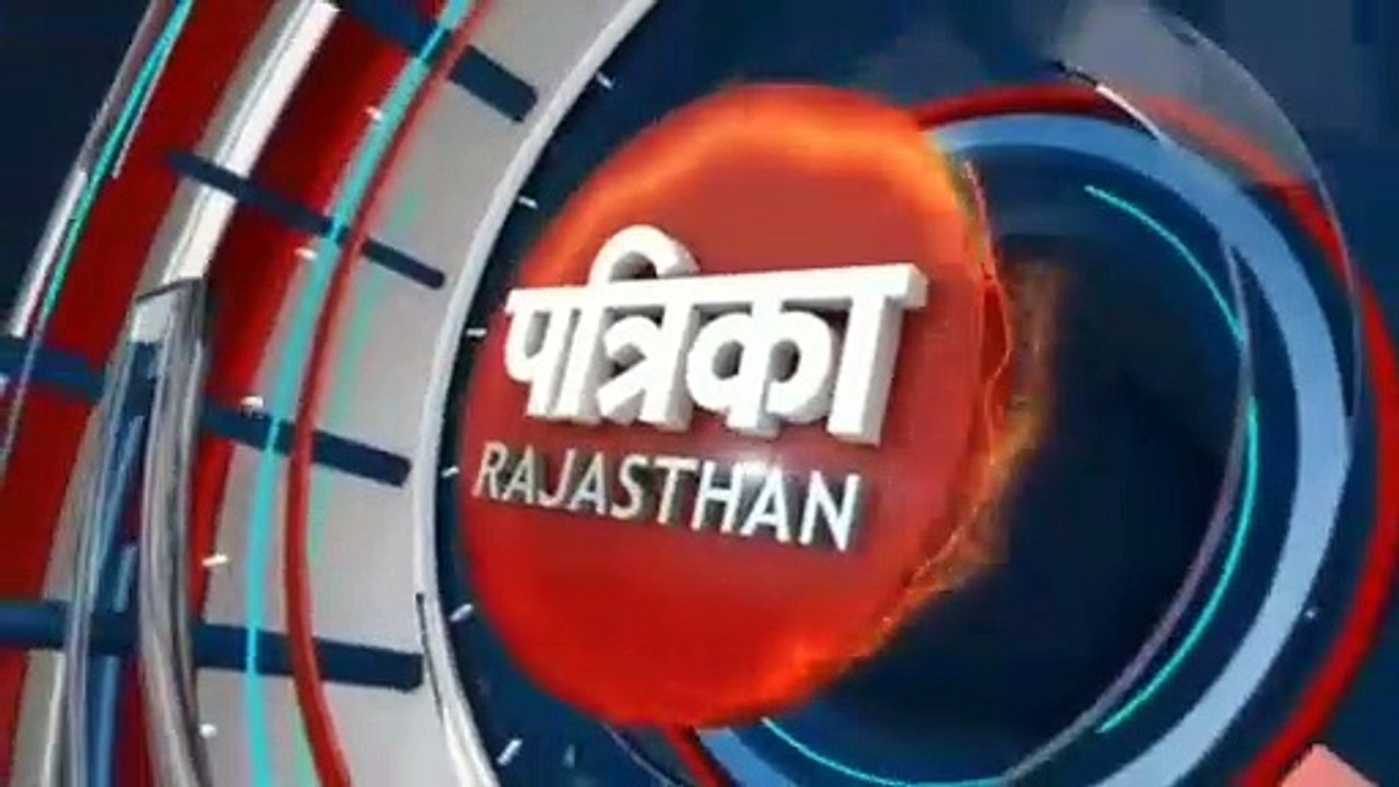 चलती कार बन गई आग का गोला, कूदकर बचाई जान