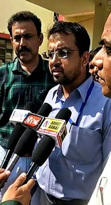Government opposition begins