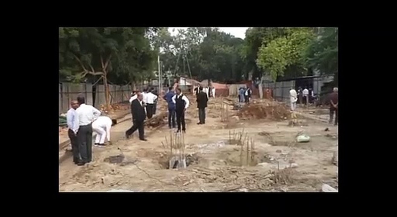 Six workers scorched while working in the court premises