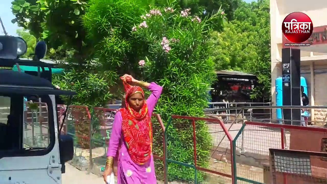VIDEO : पुलिस हिरासत में आरोपी युवक की तबीयत बिगड़ी, मचा हडक़ंप, परिजनों ने लगाया मारपीट का आरोप