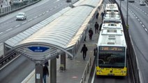 Sokağa çıkma yasağı süresince İstanbul, Ankara ve İzmir'de toplu taşıma sınırlı hizmet verecek