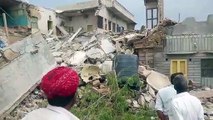 Watch Video.....और भरभरा कर गिर गया दो मंजिला रहवासी मकान