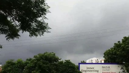 काले बादल छाए, मौसम वैज्ञानिकों ने फिर दी ये चेतावनी, देखें वीडियो