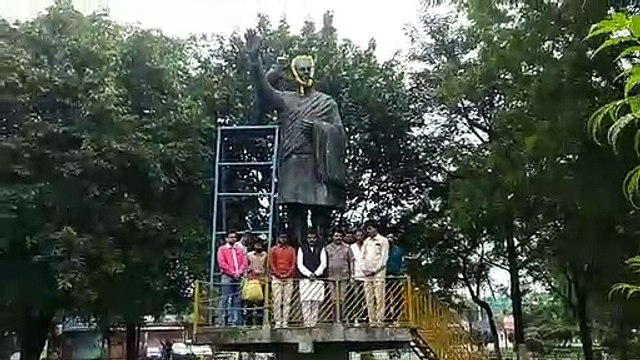 पंडित दीनदयाल उपाध्याय की जयंती पर किया माल्यार्पण